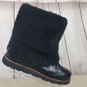 UGG Australia Black Maylin Leather Winter Boots US 10